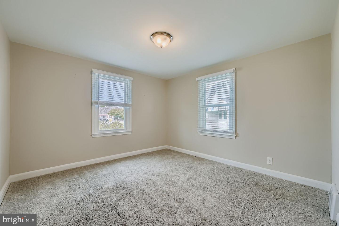 515 Taney Ave Property Photo 11
