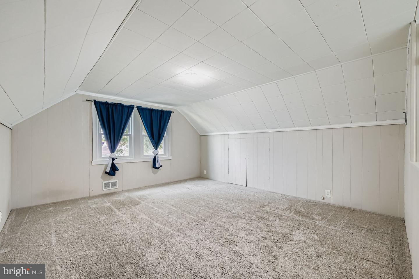 515 Taney Ave Property Photo 14