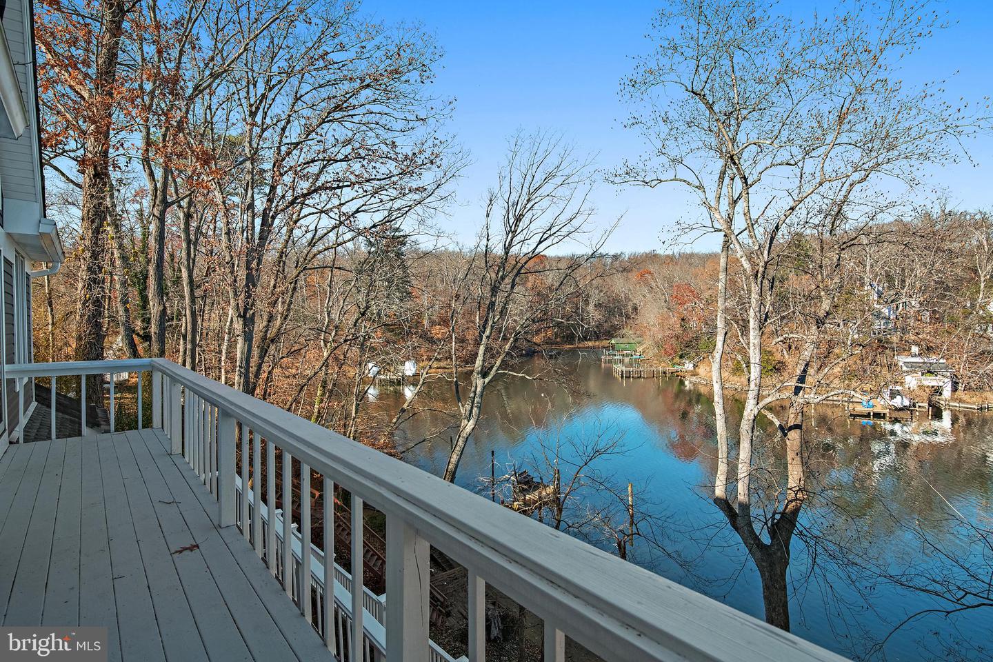 1812 Shore Dr Property Photo 48
