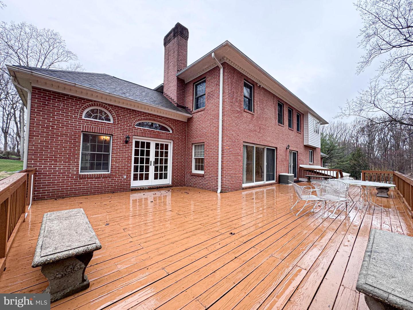 1527 Wild Cranberry Dr Property Photo 3