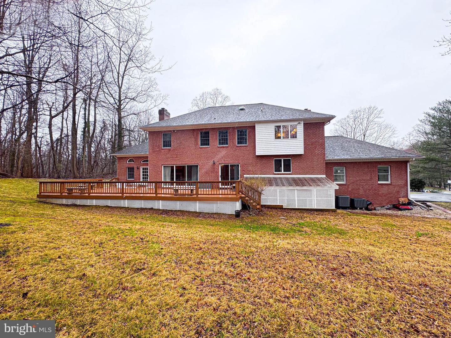 1527 Wild Cranberry Dr Property Photo 4