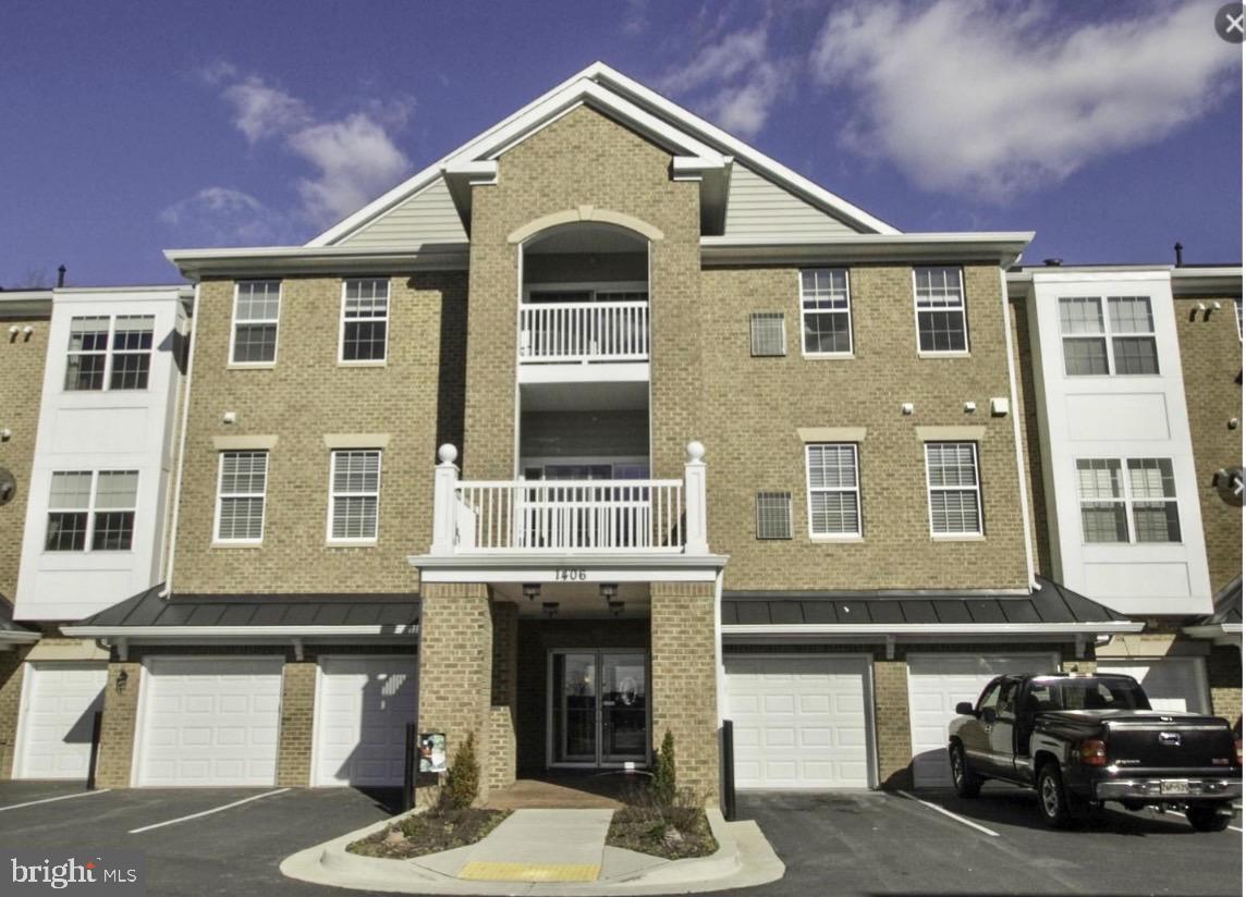 1406 Wigeon Way #303 Property Photo 1
