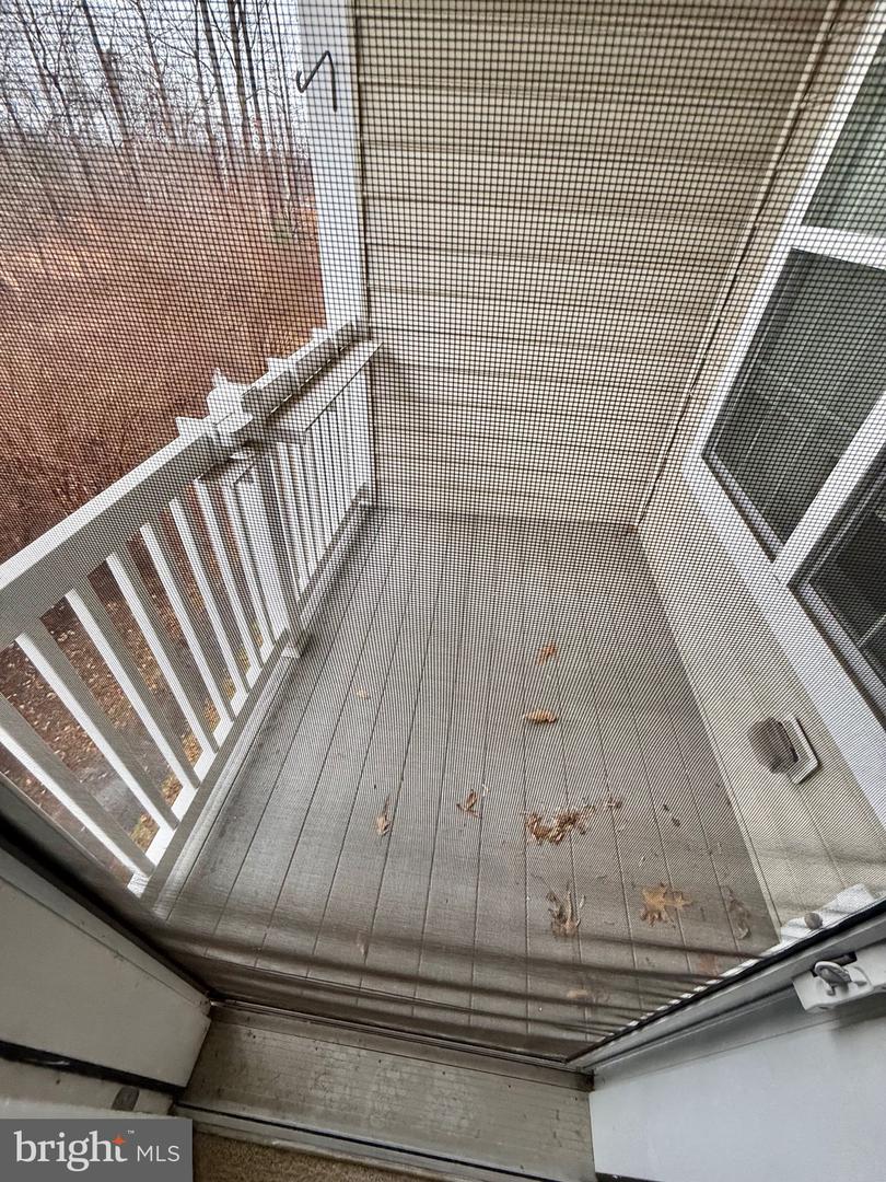 1406 Wigeon Way #303 Property Photo 11