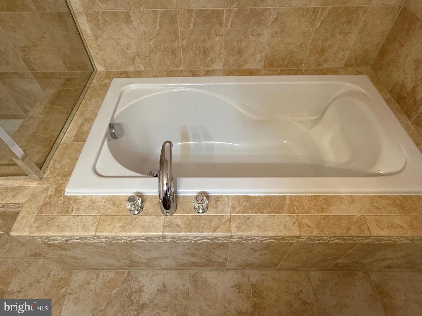 1406 Wigeon Way #303 Property Photo 14