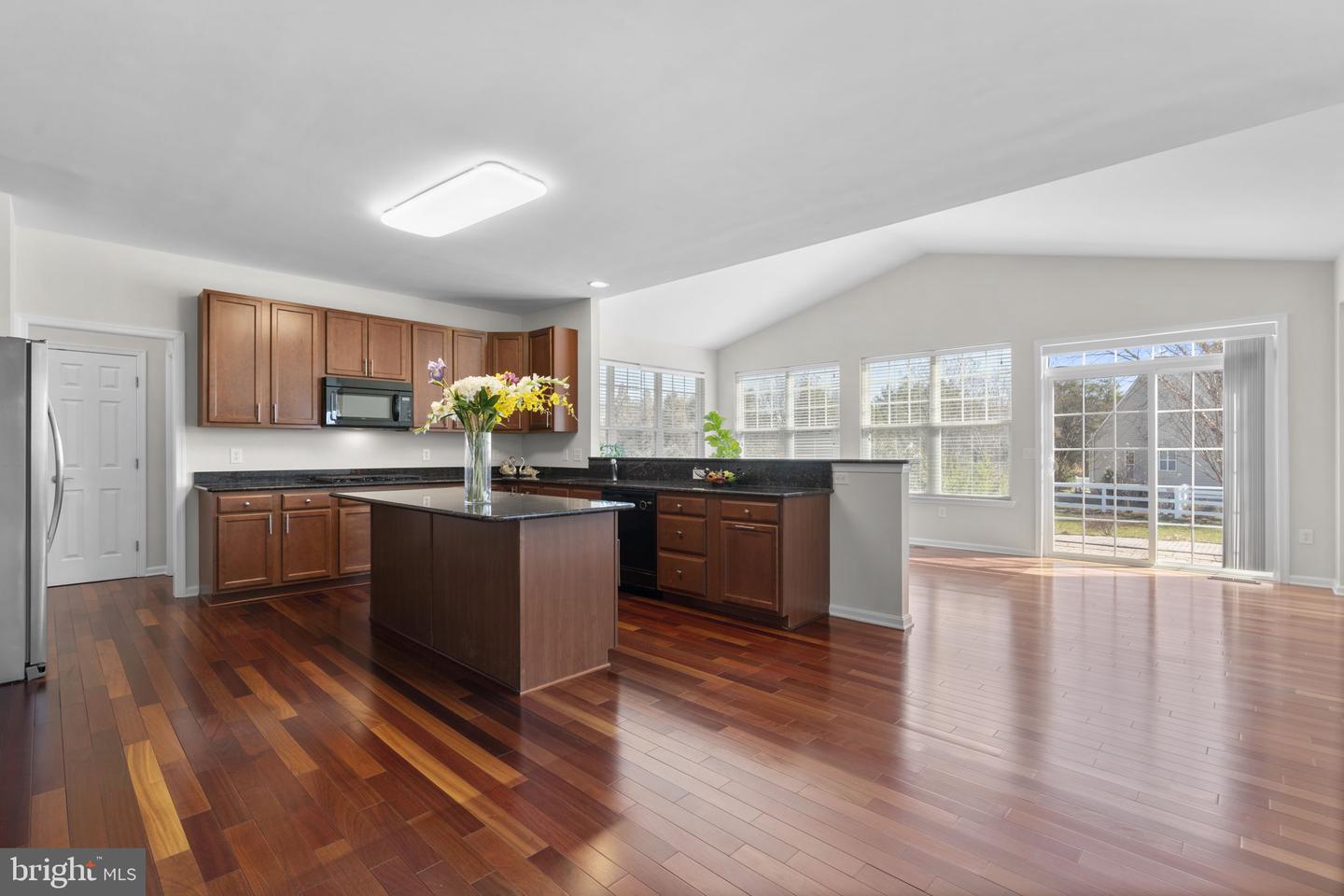 1413 Della Way Property Photo 11