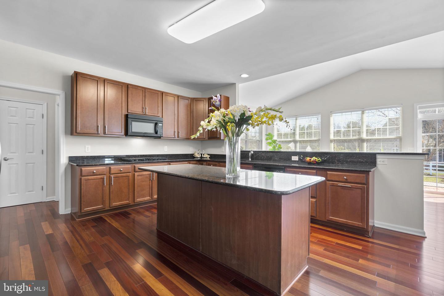 1413 Della Way Property Photo 12