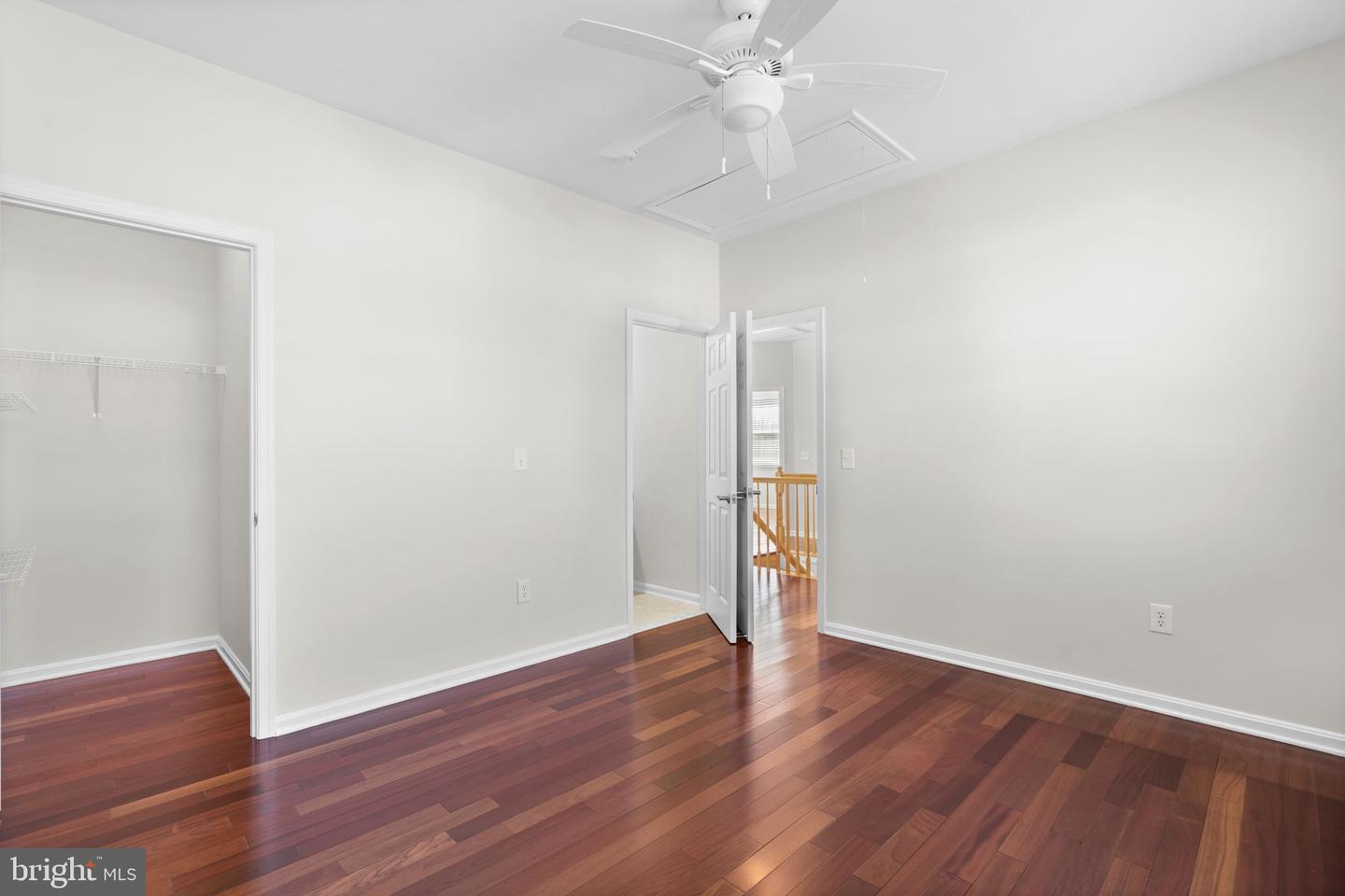 1413 Della Way Property Photo 30