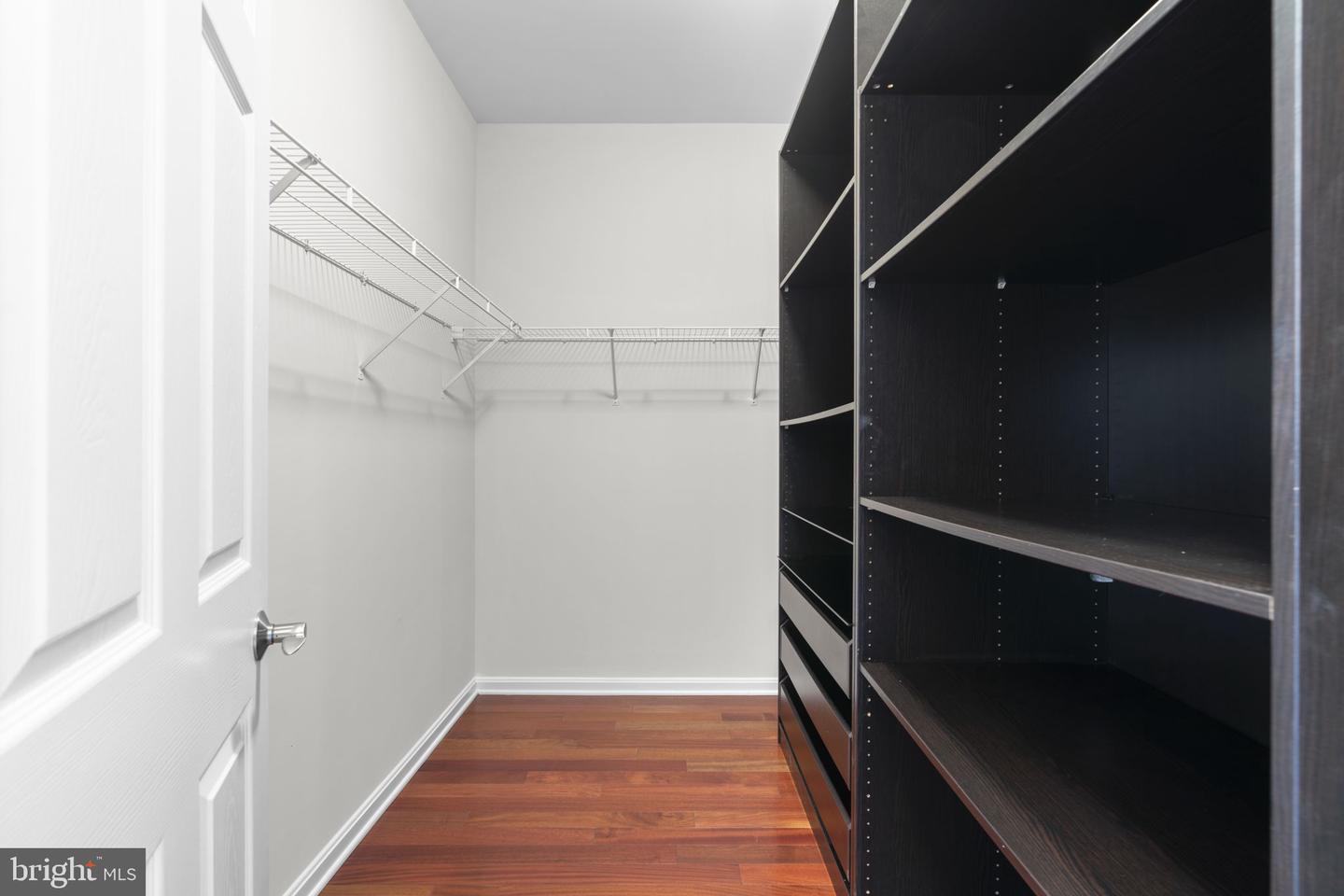 1413 Della Way Property Photo 32