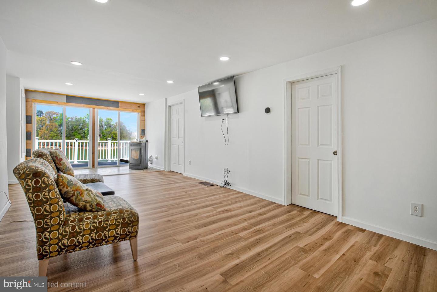 7801 Waterview Property Photo 9