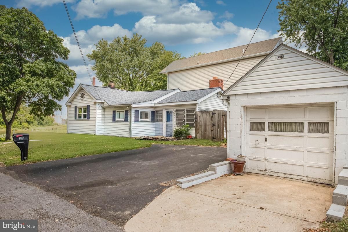 7801 Waterview Property Photo 33