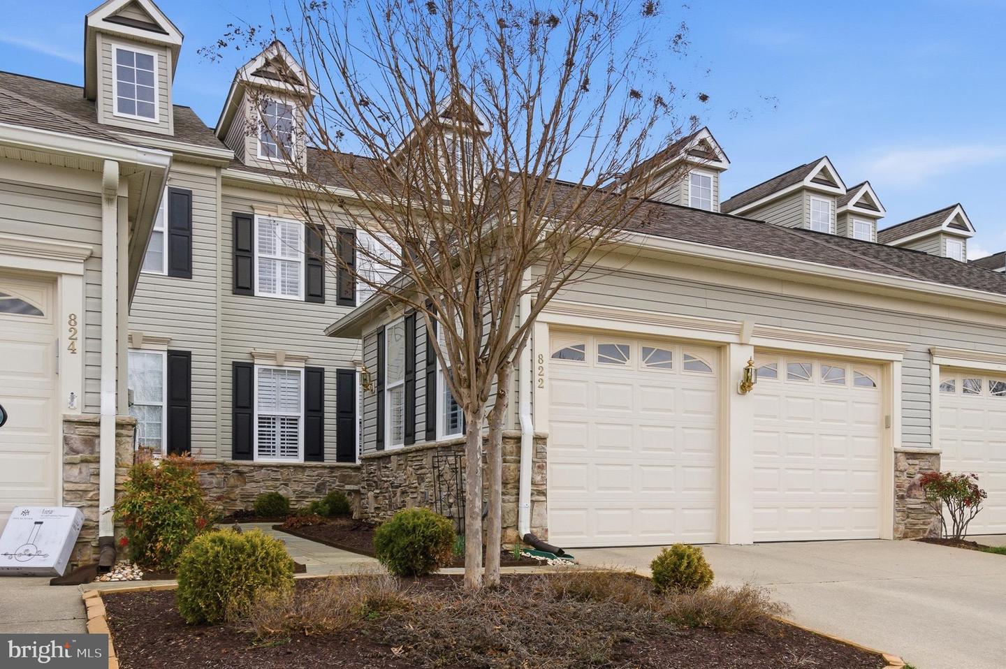 822 Square Nail Ct Property Photo 1