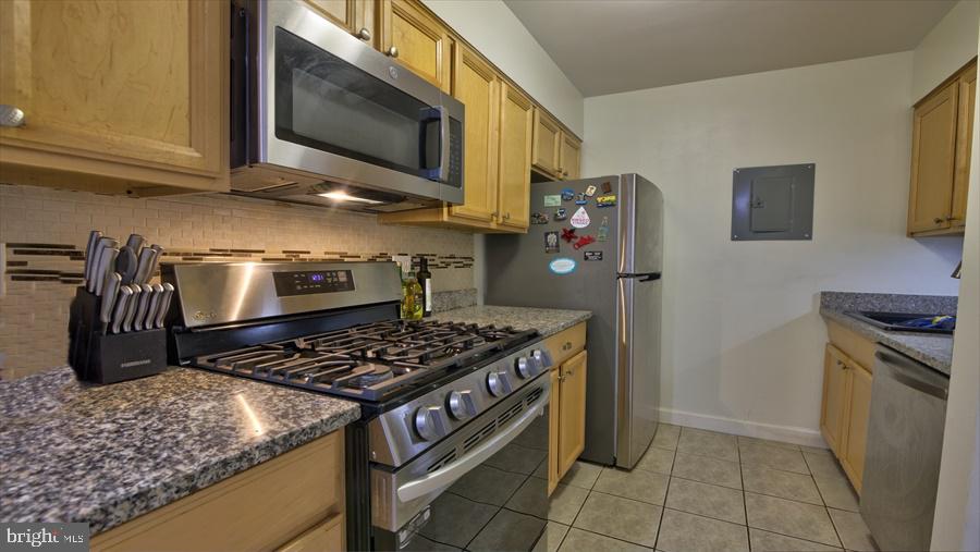 5 Silverwood Cir #1 Property Photo 9