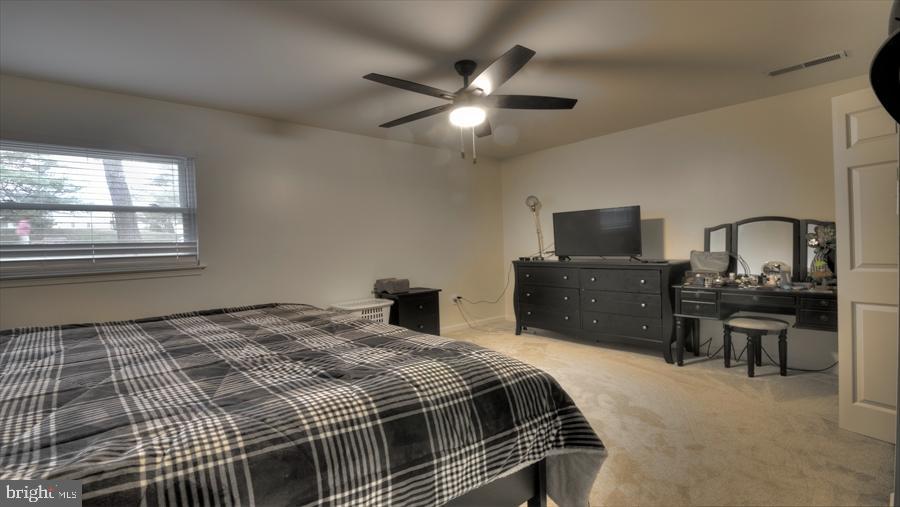 5 Silverwood Cir #1 Property Photo 12
