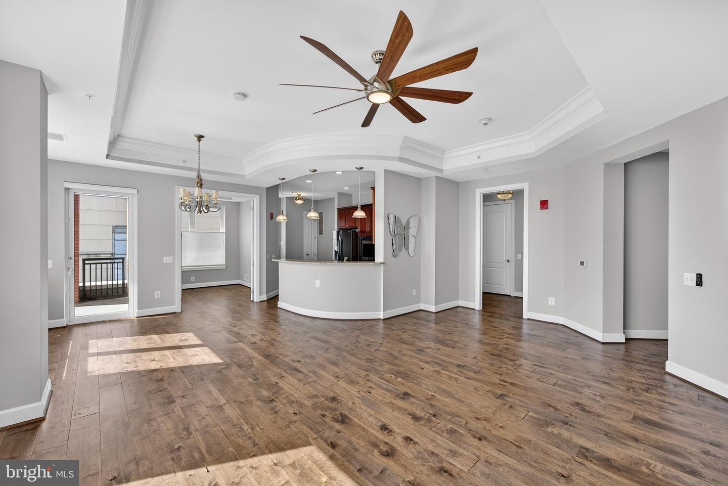 1915 Towne Centre Blvd #403 Property Photo 7