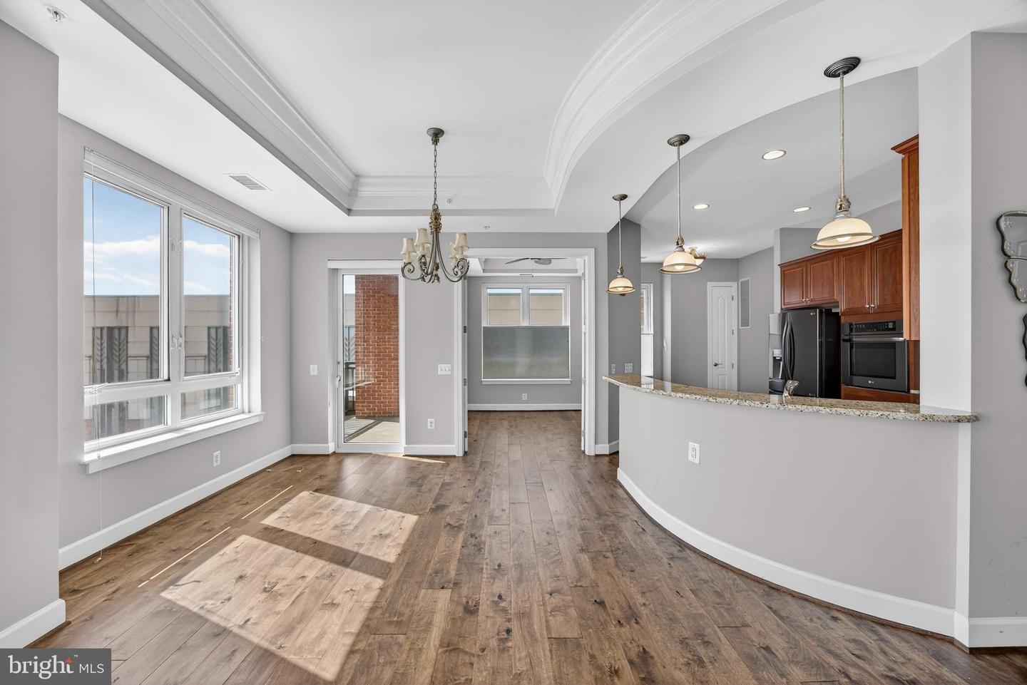1915 Towne Centre Blvd #403 Property Photo 8