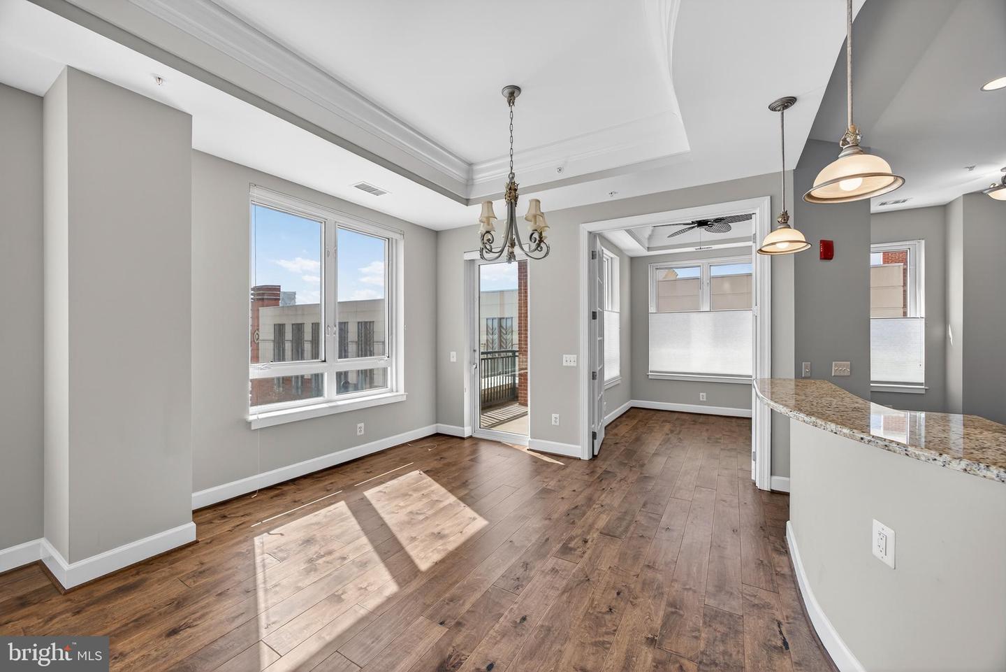 1915 Towne Centre Blvd #403 Property Photo 9