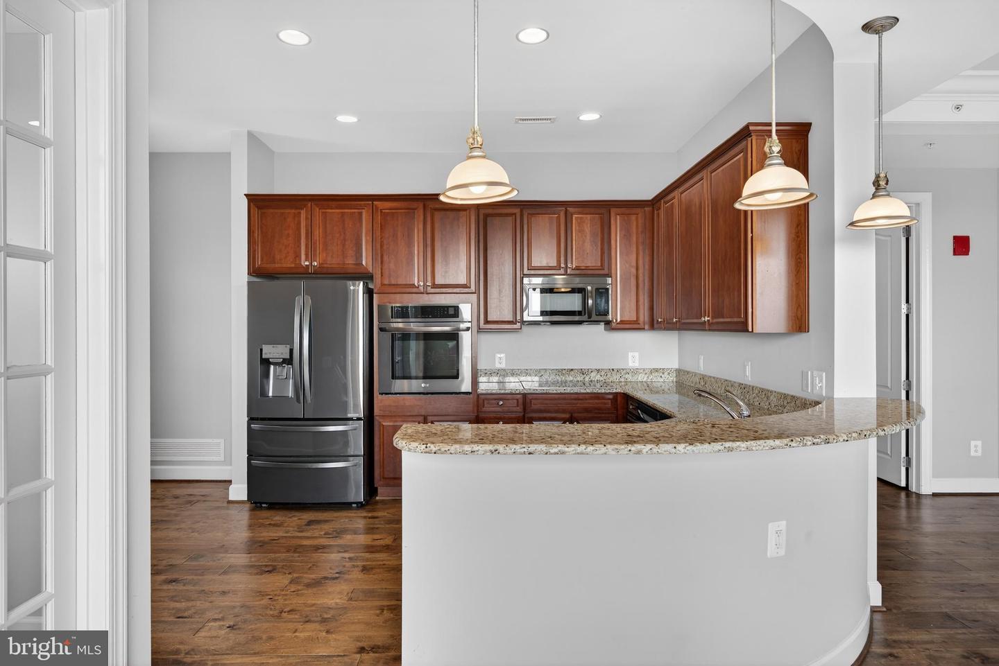 1915 Towne Centre Blvd #403 Property Photo 19