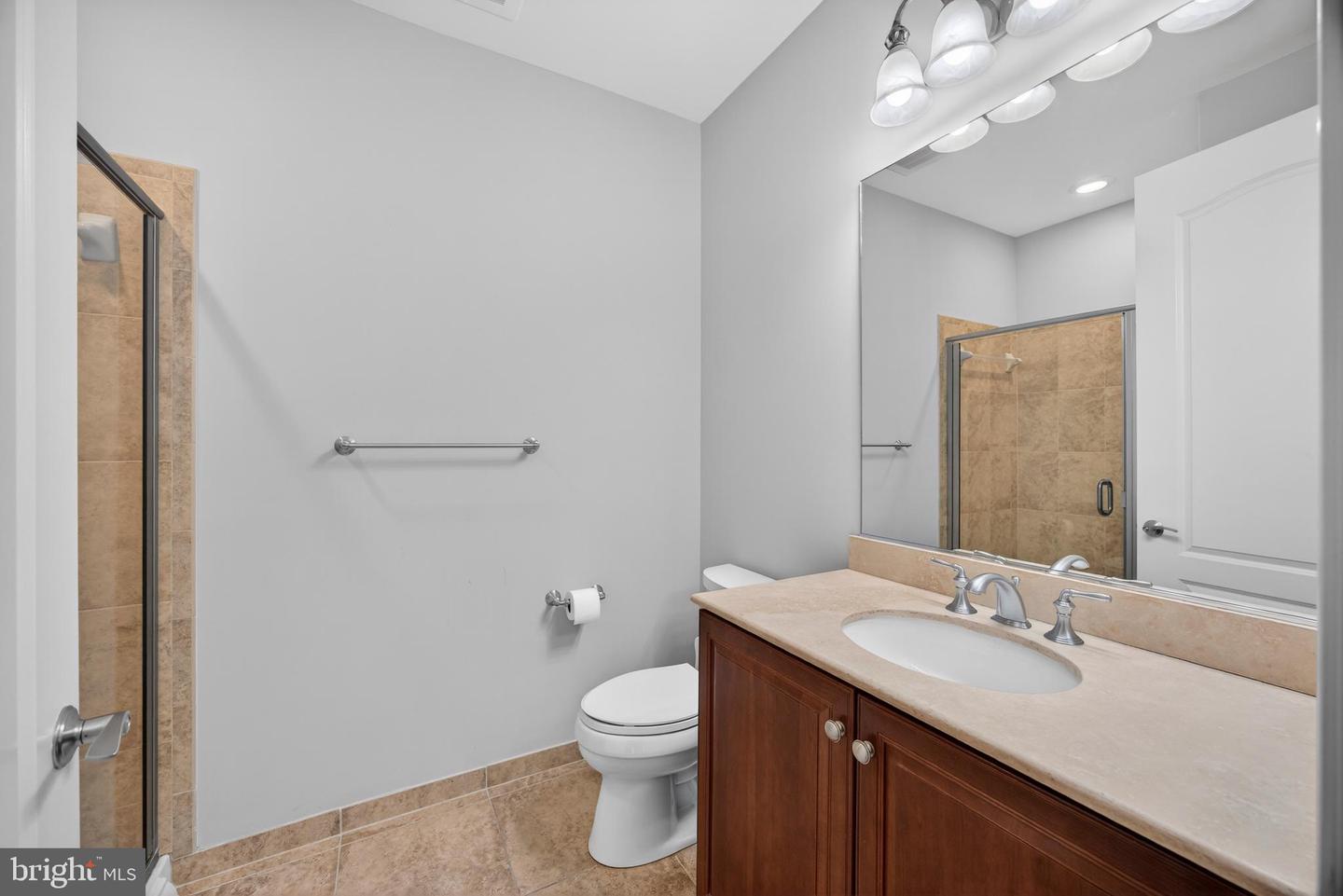 1915 Towne Centre Blvd #403 Property Photo 38