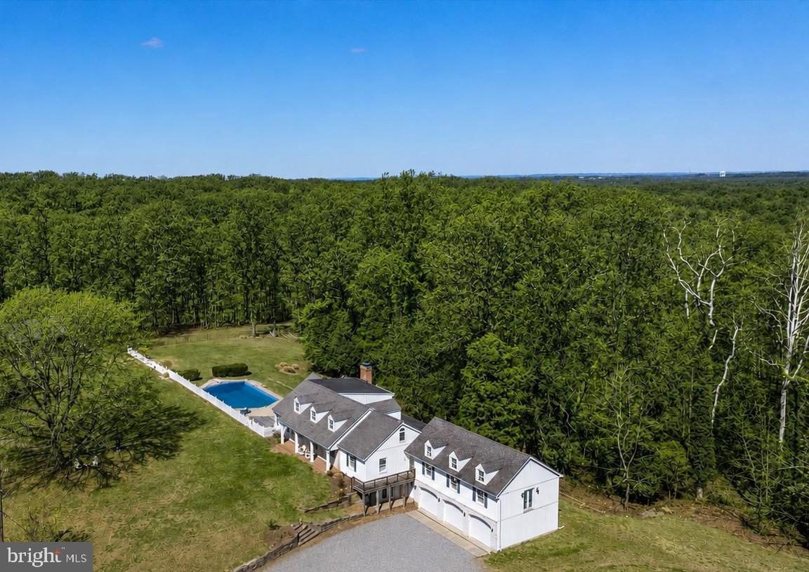 1116 Gumbottom Rd Property Photo 3
