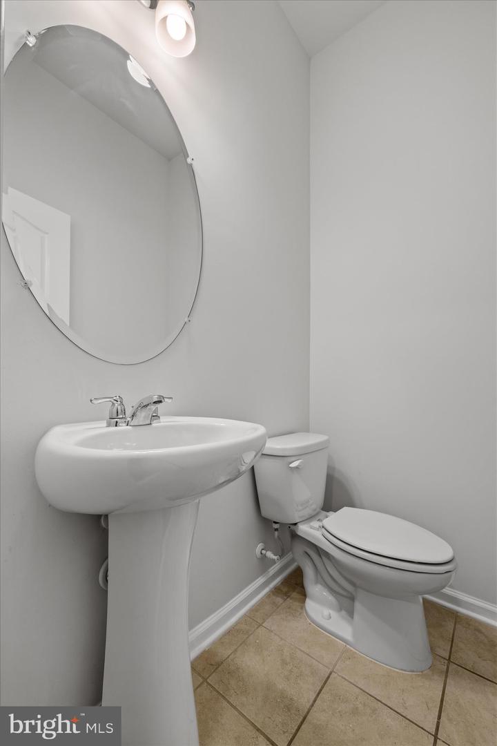 2708 Wessex Cir Property Photo 24