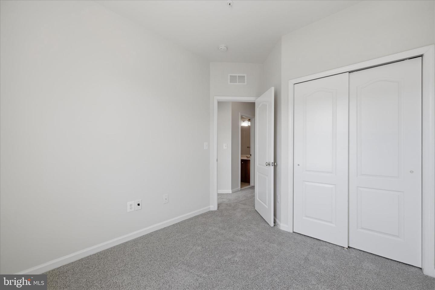 2708 Wessex Cir Property Photo 28
