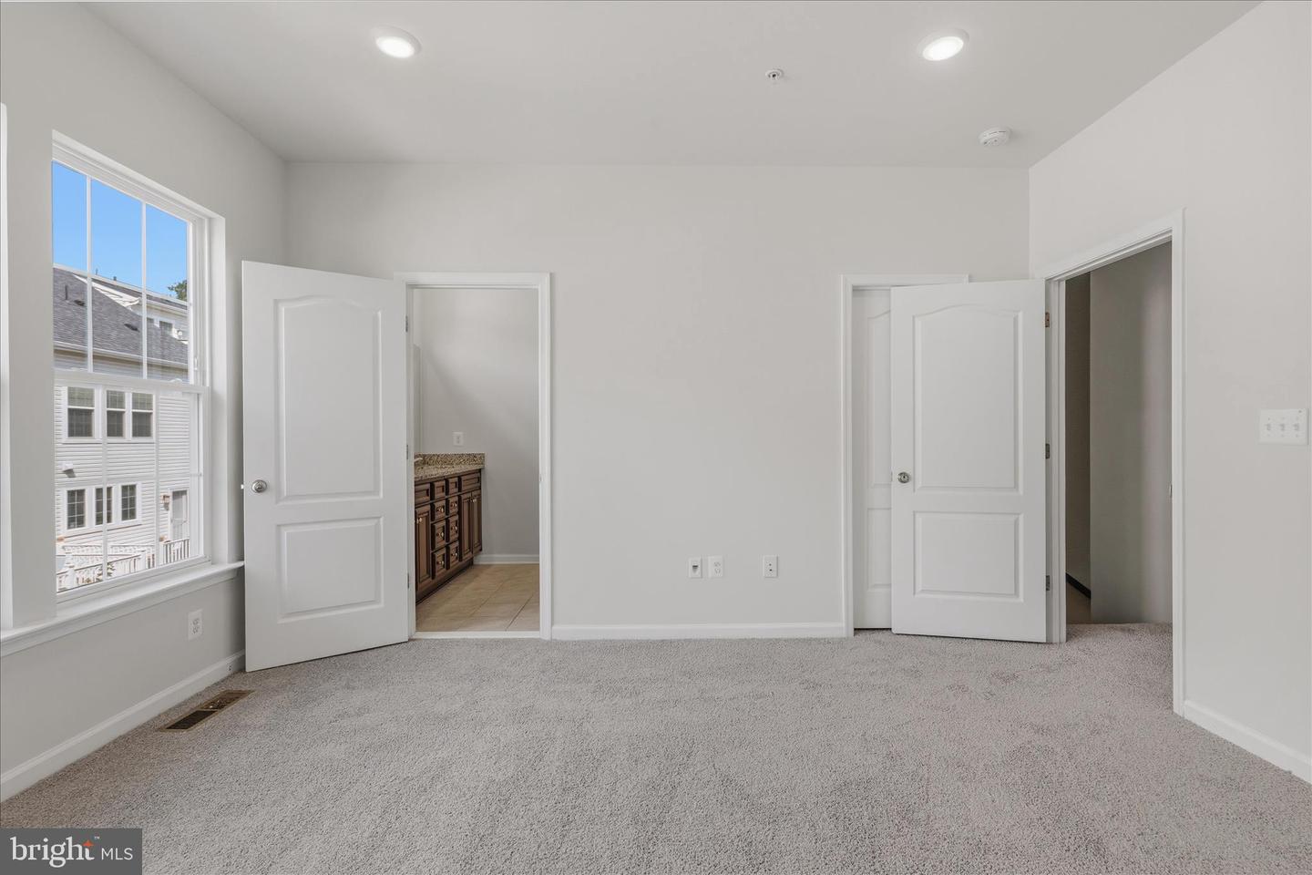 2708 Wessex Cir Property Photo 35