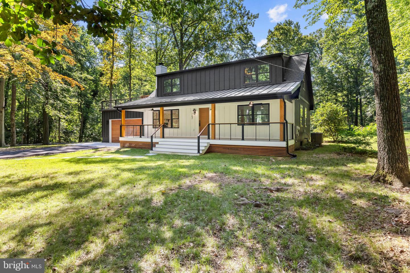 767 Bon Haven Dr Property Photo 3