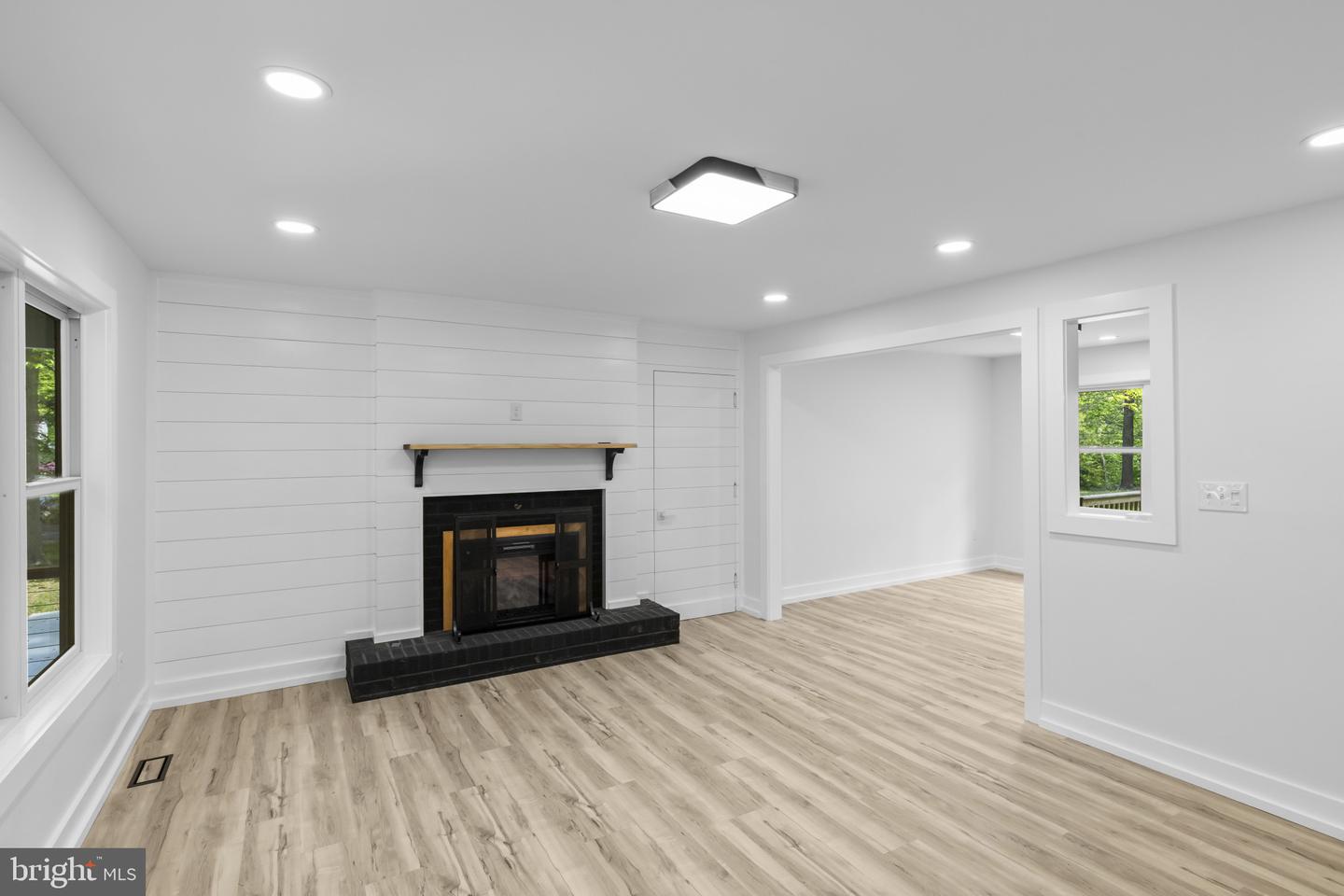 767 Bon Haven Dr Property Photo 9