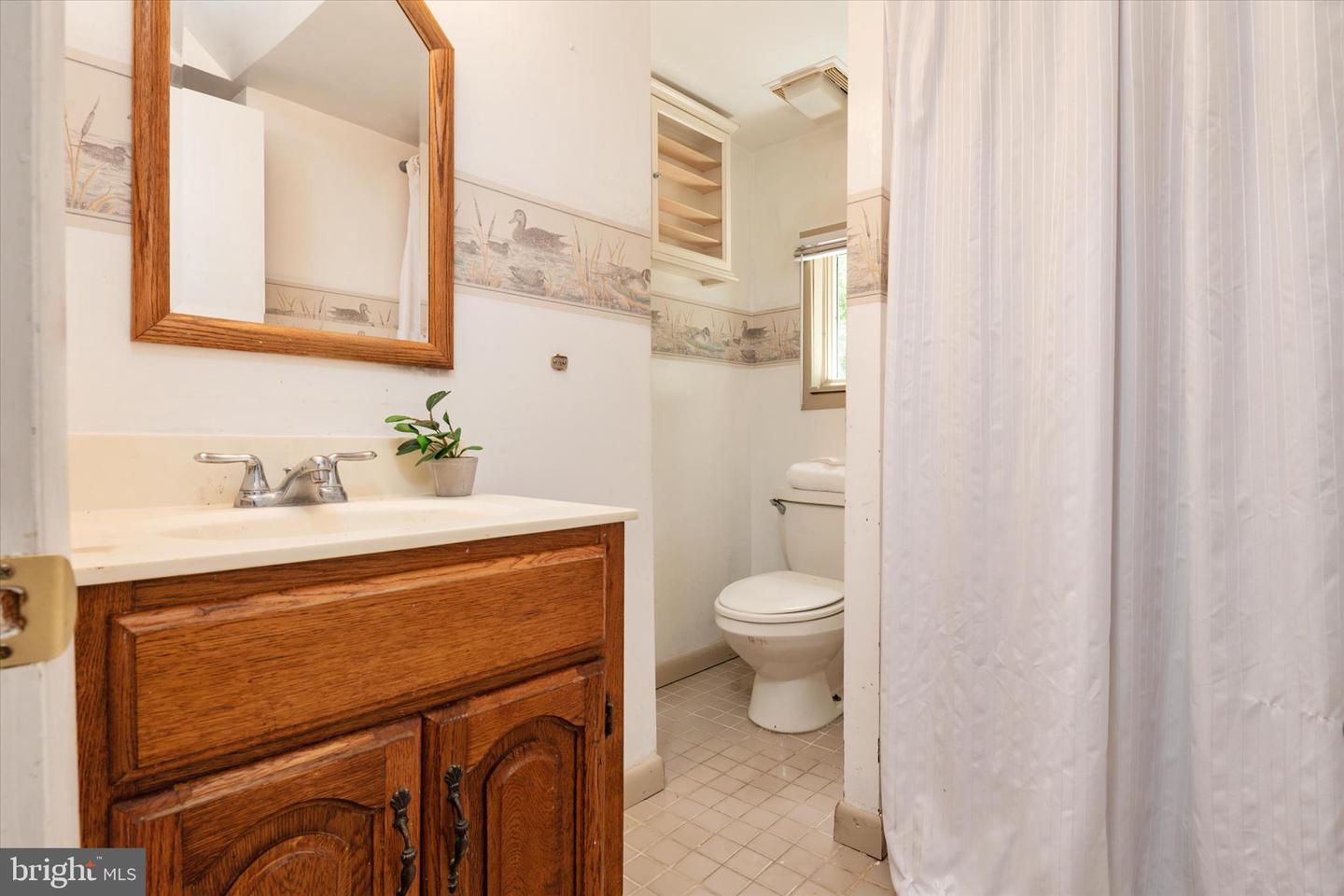 2194 Hallmark Ct Property Photo 25