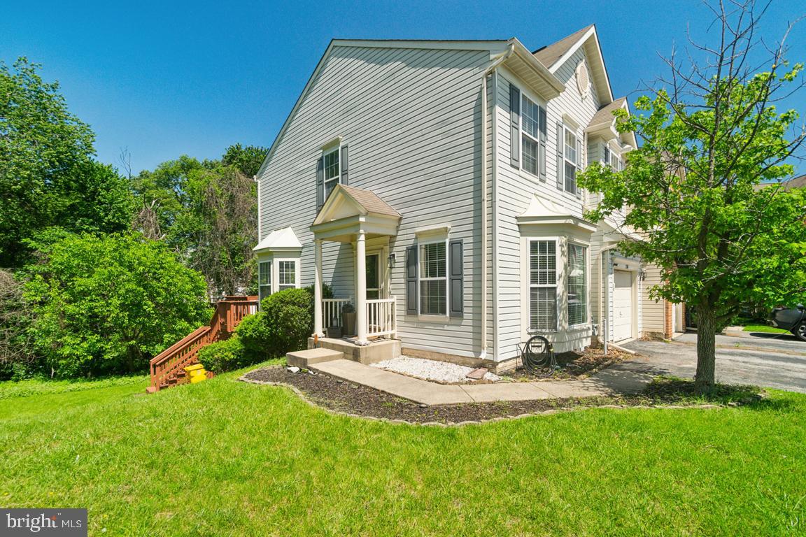 330 Timberbrook Ct Property Photo 3
