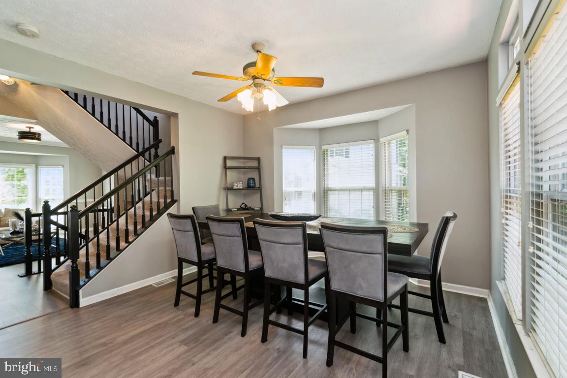 330 Timberbrook Ct Property Photo 9