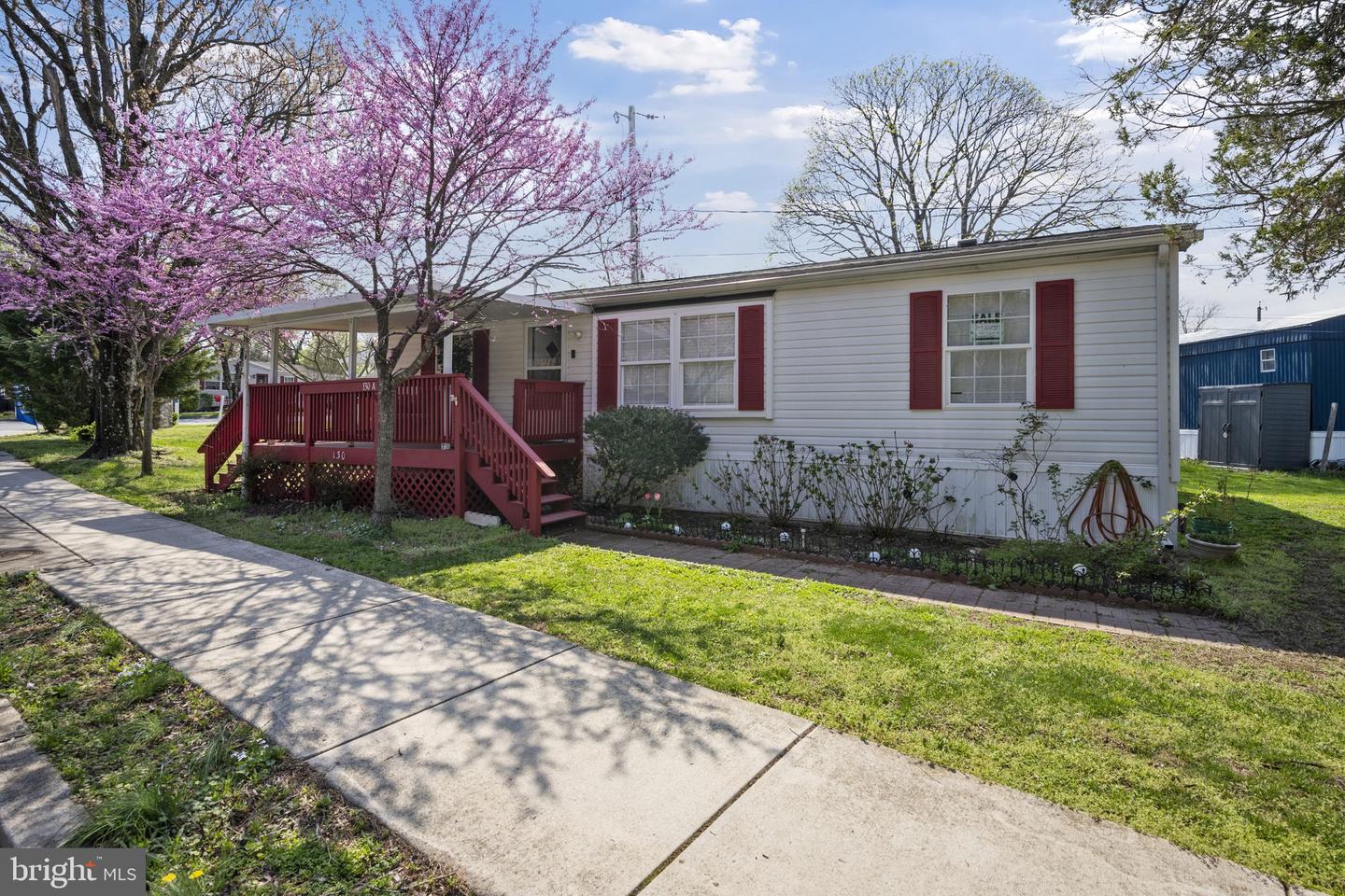 130 A Chesapeake Mobile Ct Property Photo 1