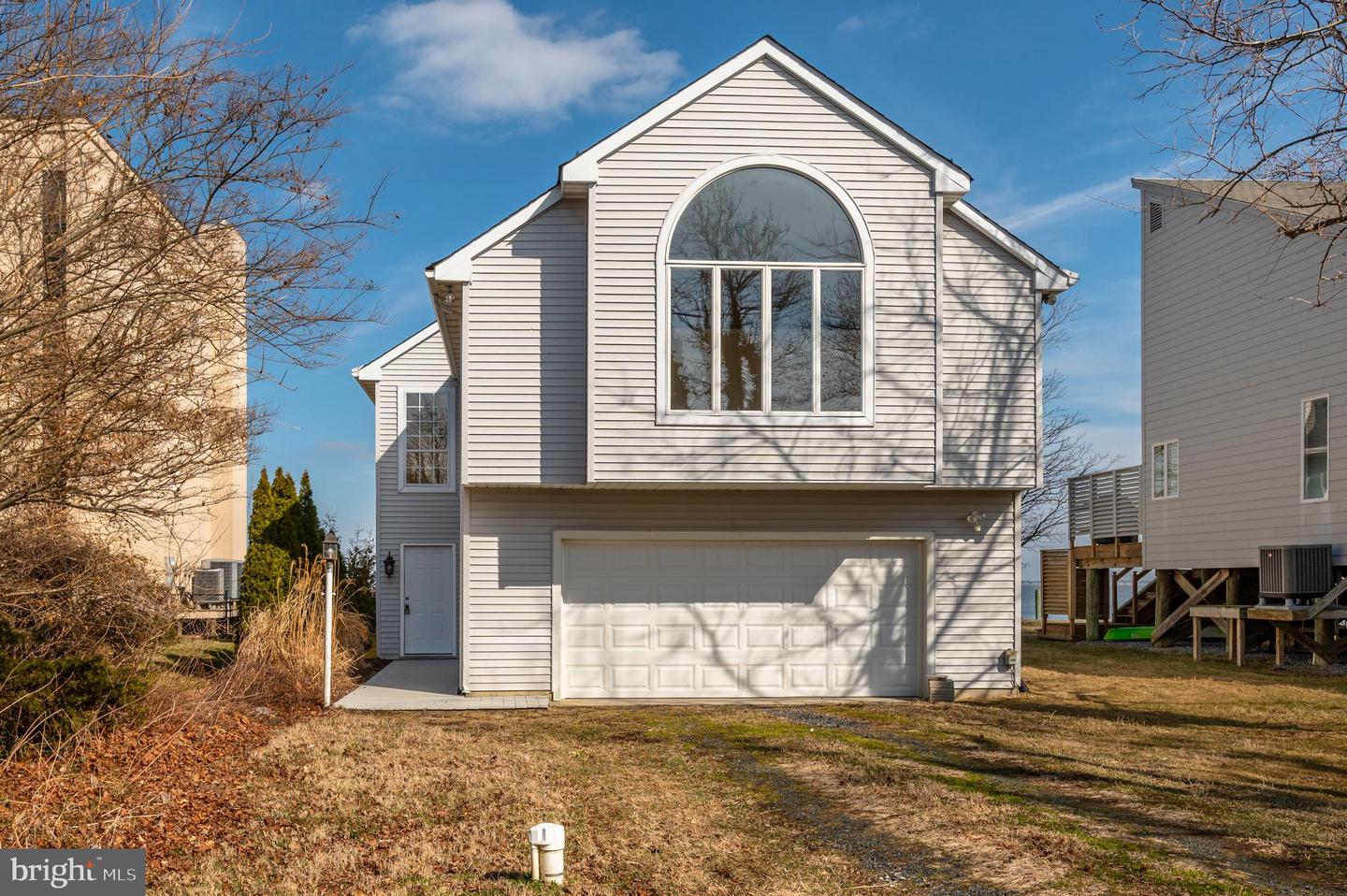 3563 Narragansett Ave Property Photo 7
