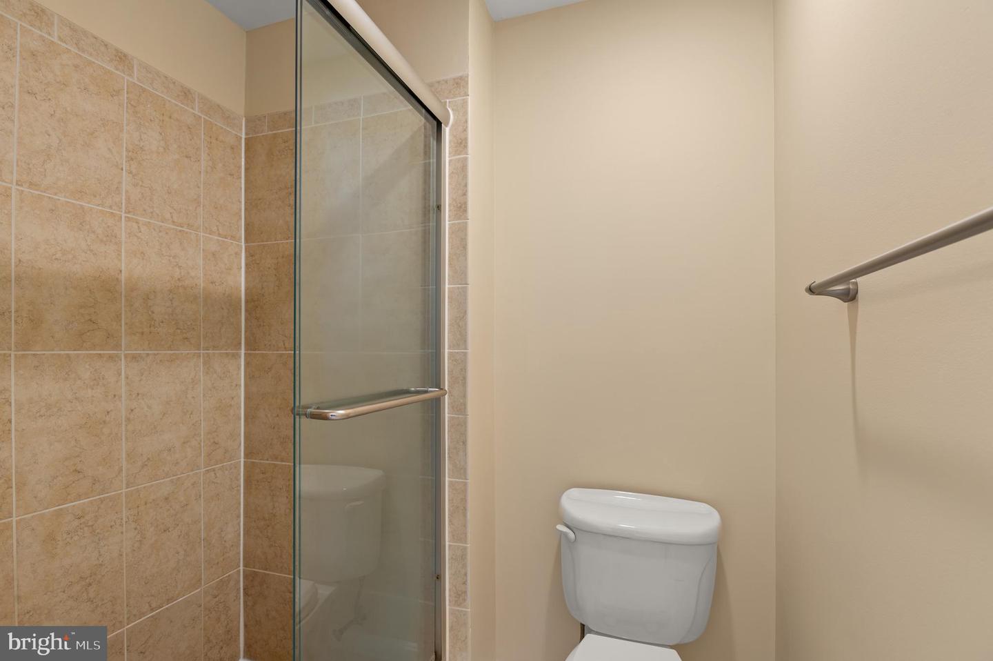 3563 Narragansett Ave Property Photo 21