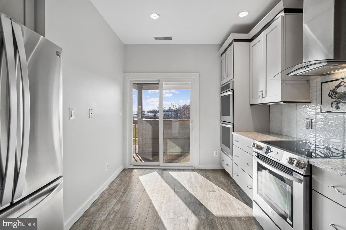 2108 Chesapeake Harbour Dr #201 Property Photo 28