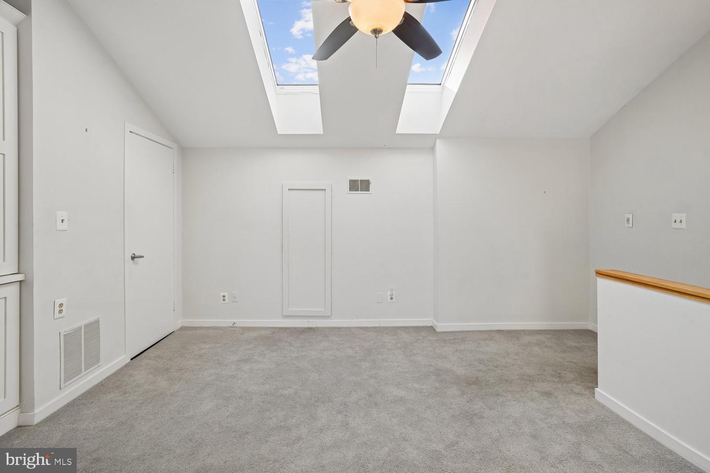 2108 Chesapeake Harbour Dr #201 Property Photo 44