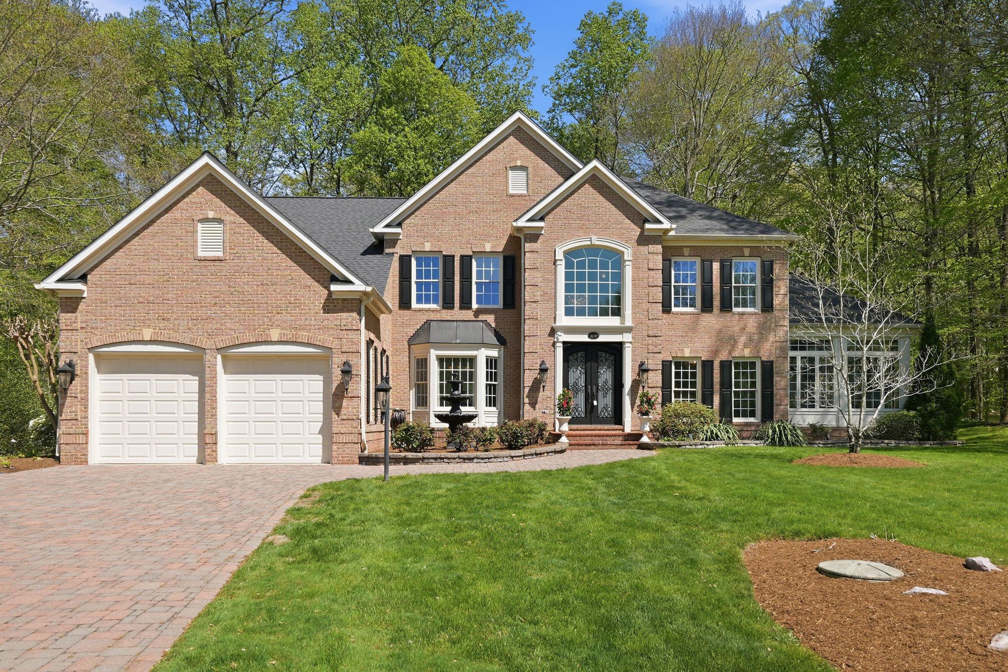 206 May Ln Property Photo 1