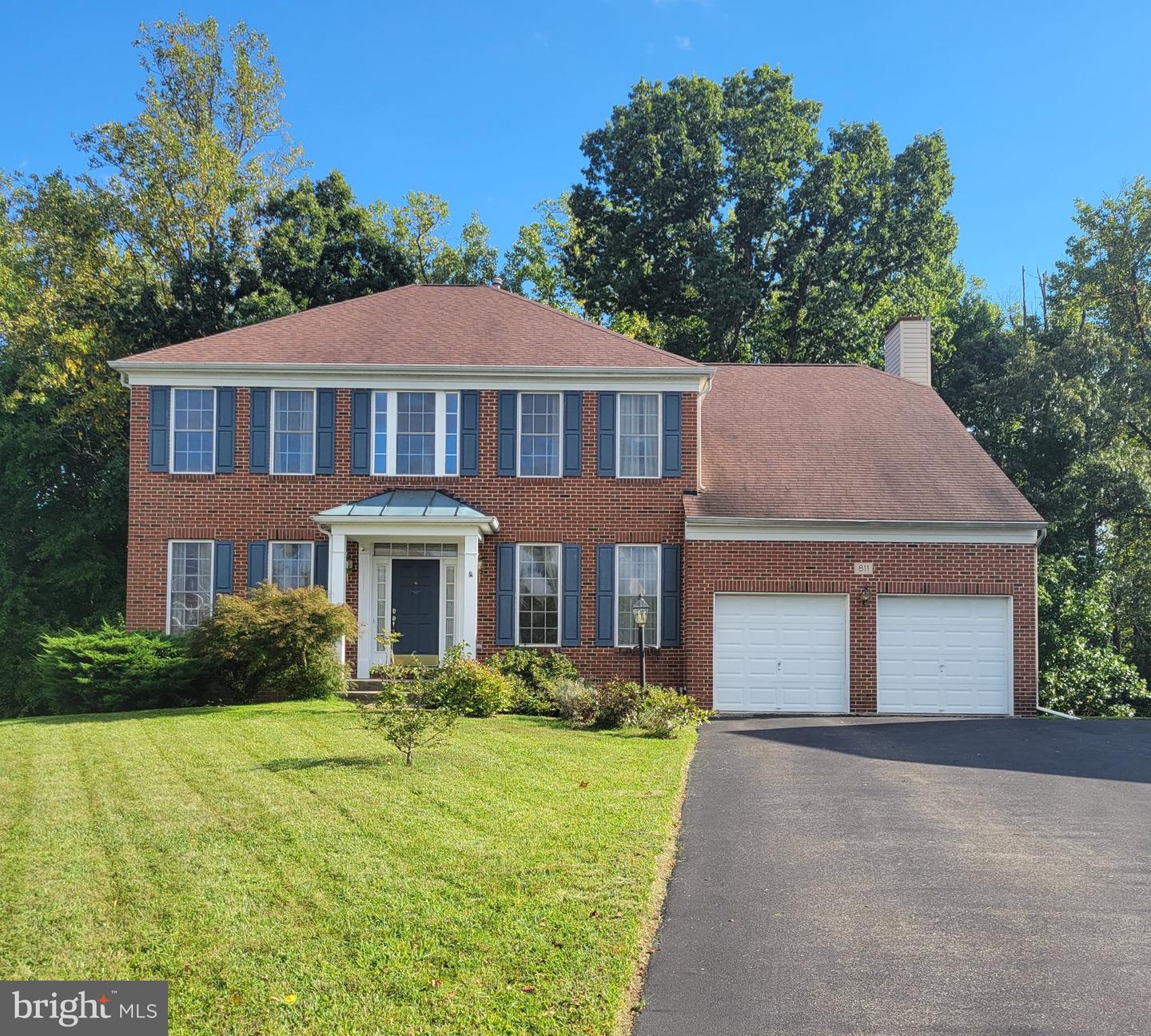 811 Lamoka Dr Property Photo 1
