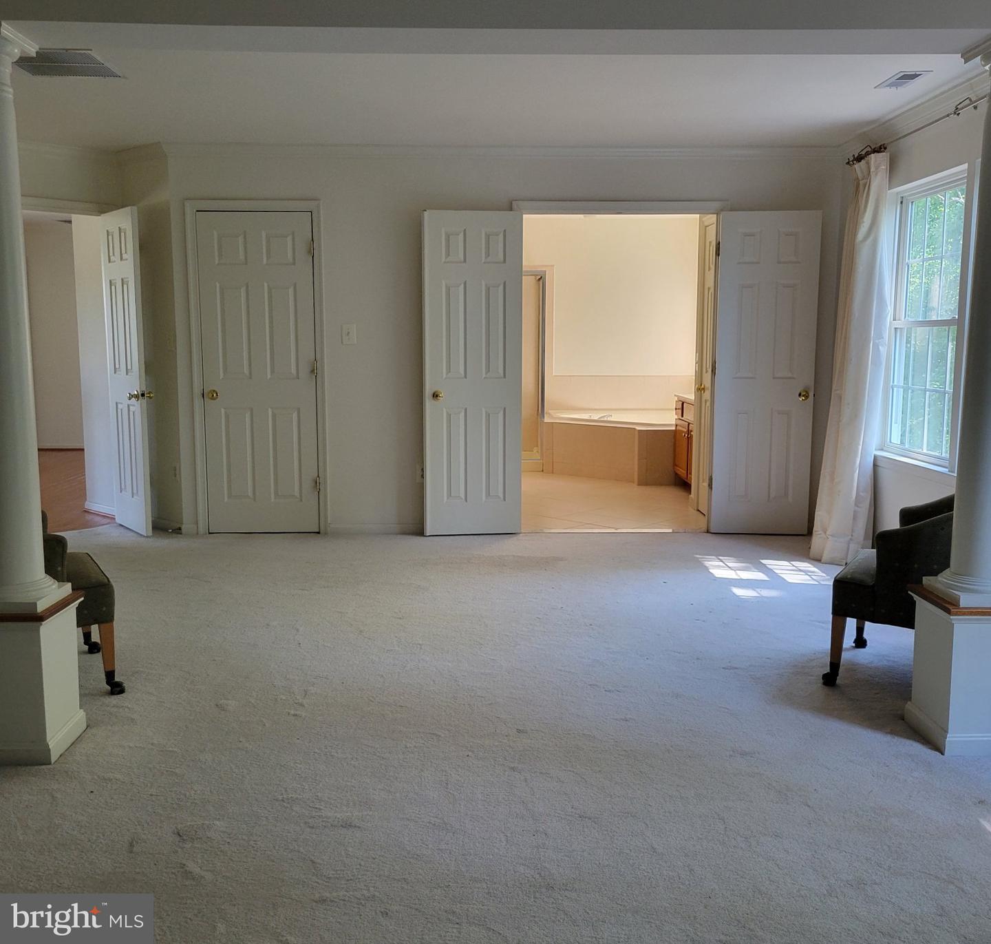 811 Lamoka Dr Property Photo 29