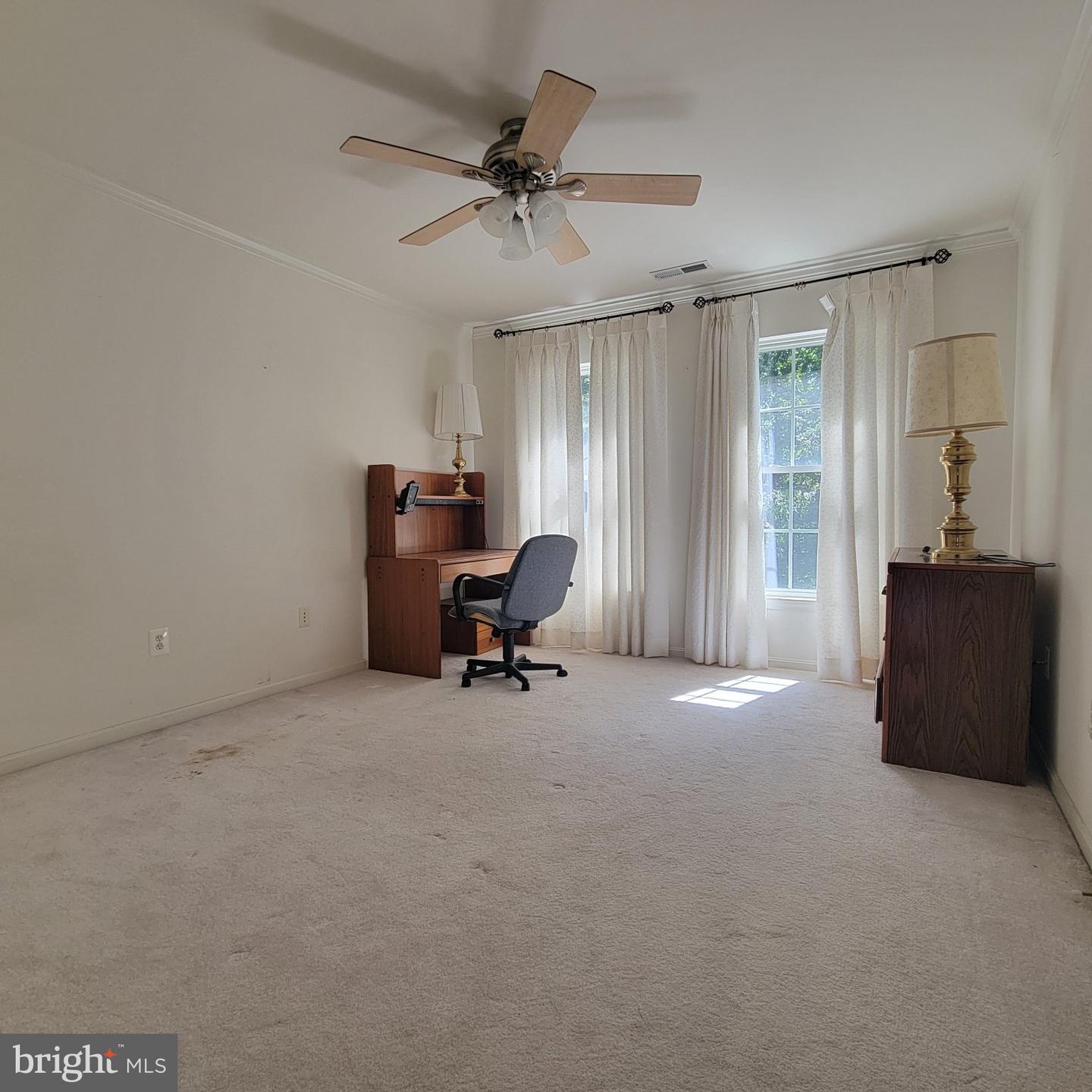 811 Lamoka Dr Property Photo 40