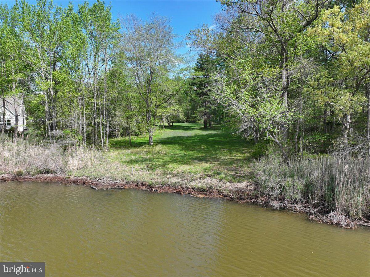 839 Crandell Rd Property Photo 6