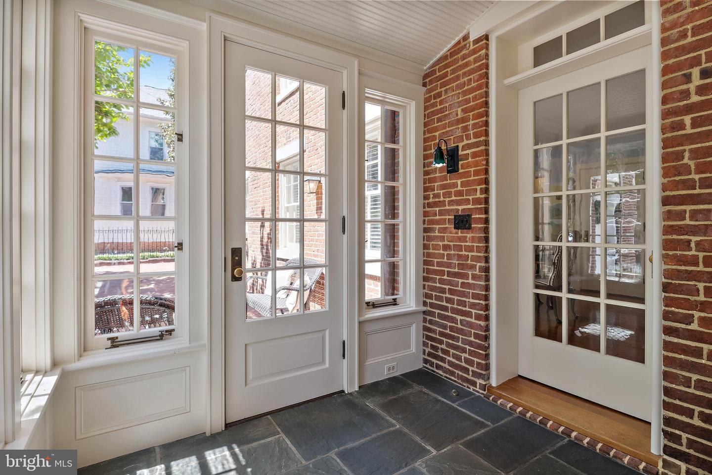 16 Maryland Ave Property Photo 15