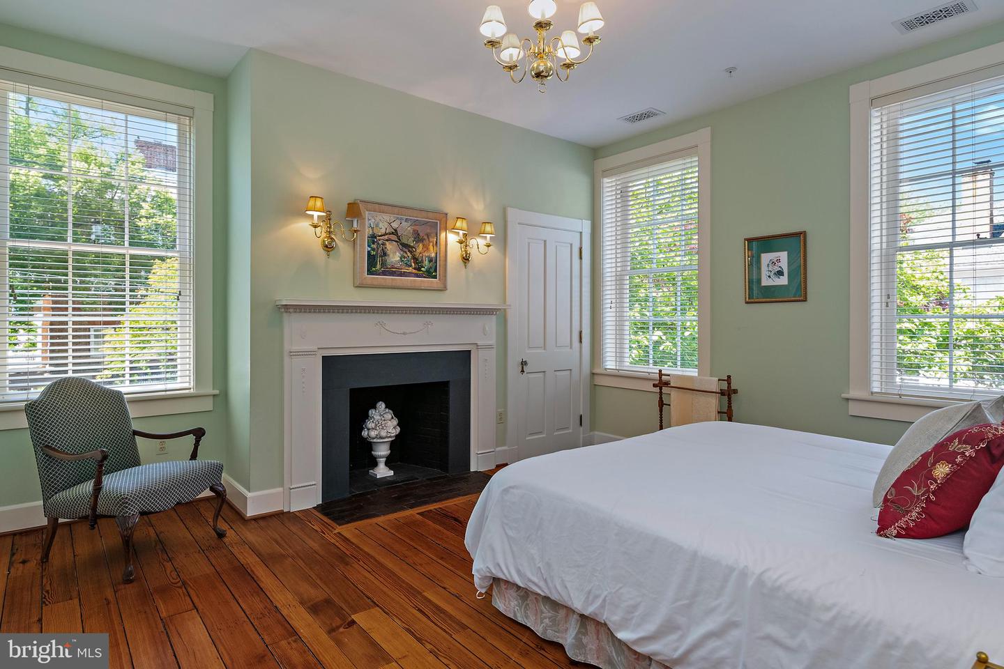 16 Maryland Ave Property Photo 48
