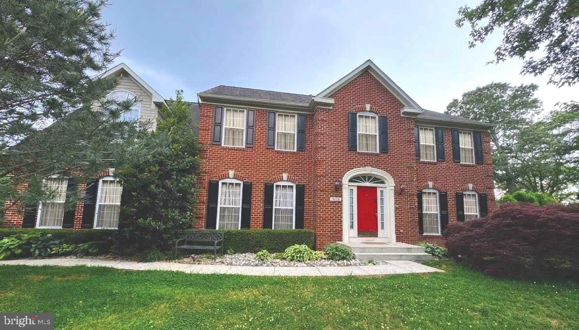 2118 BELL TOWER DR