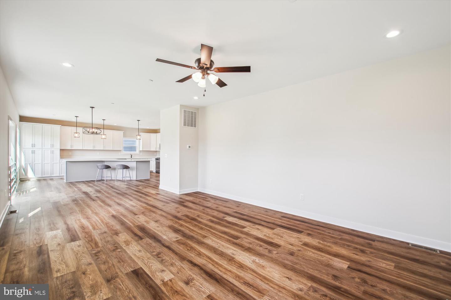 104 Euphoria Ct Property Photo 14