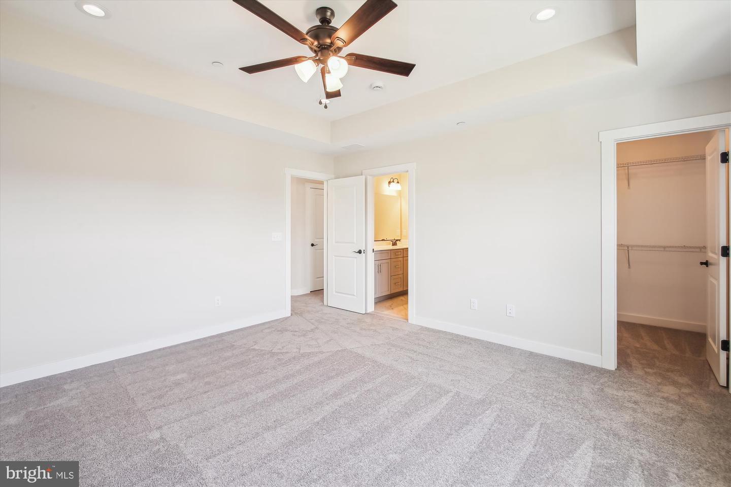 104 Euphoria Ct Property Photo 30