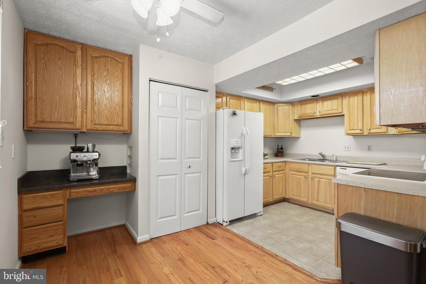 1210 Swanhill Ct Property Photo 10