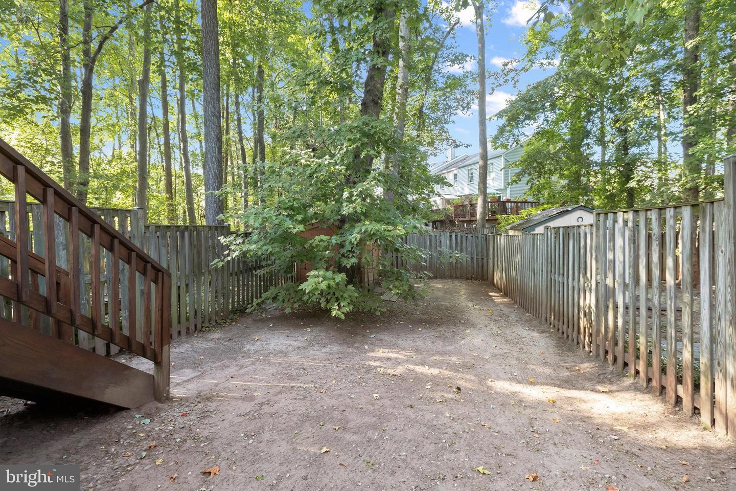 1210 Swanhill Ct Property Photo 33