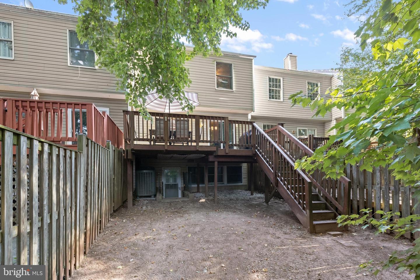 1210 Swanhill Ct Property Photo 37