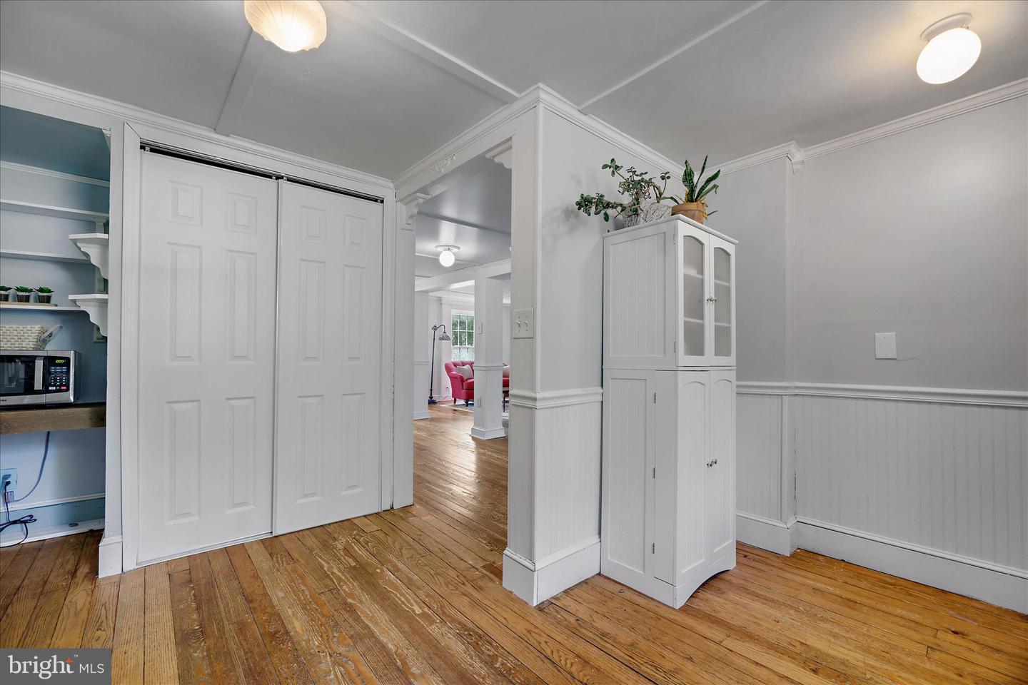 766 Dividing Creek Rd Property Photo 12
